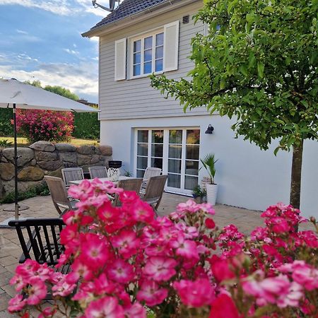 Ferienwohnung Duene Mit Kamin Und 2 Baedern In Boltenhagen ภายนอก รูปภาพ