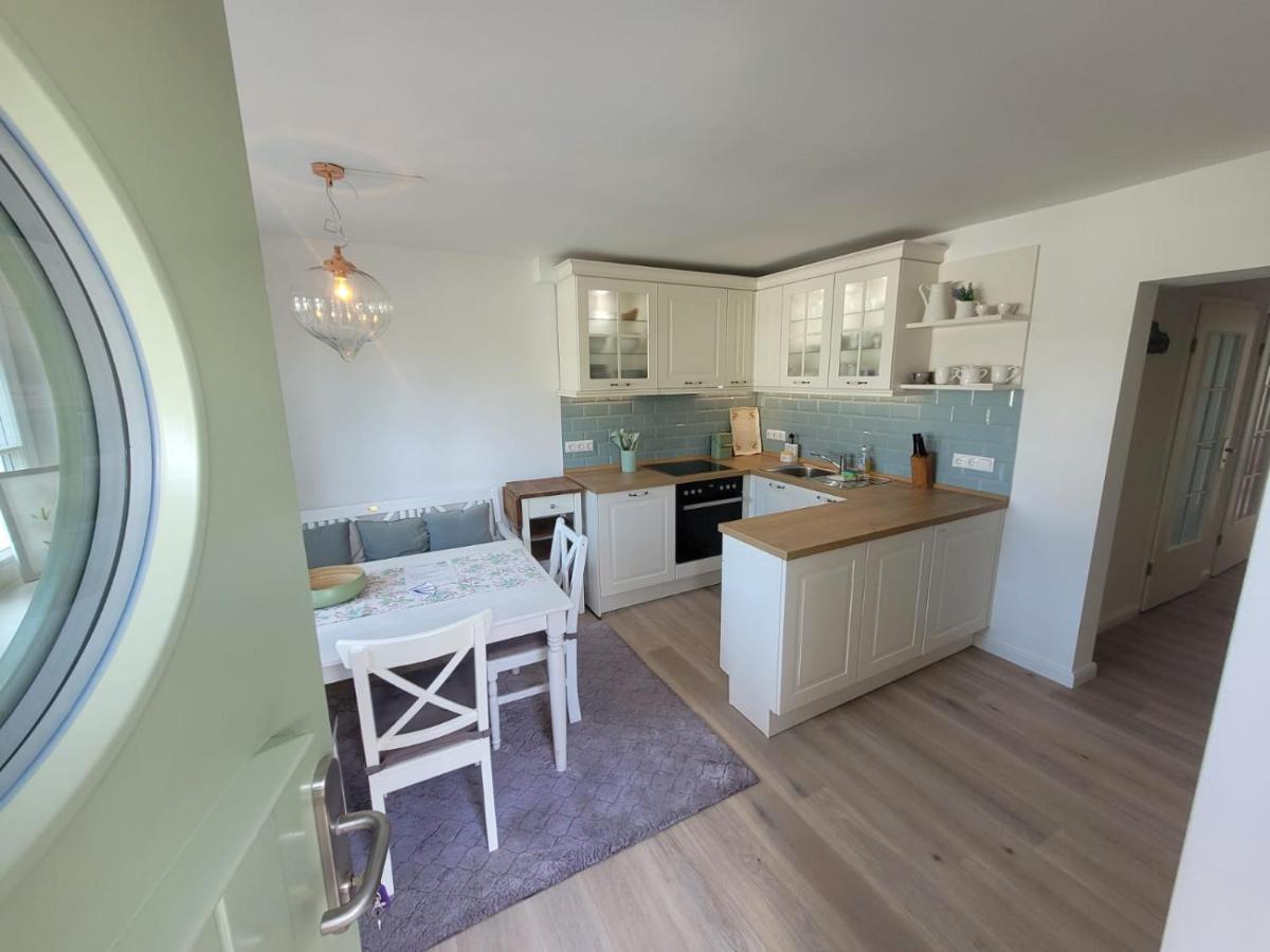 Ferienwohnung Duene Mit Kamin Und 2 Baedern In Boltenhagen ภายนอก รูปภาพ