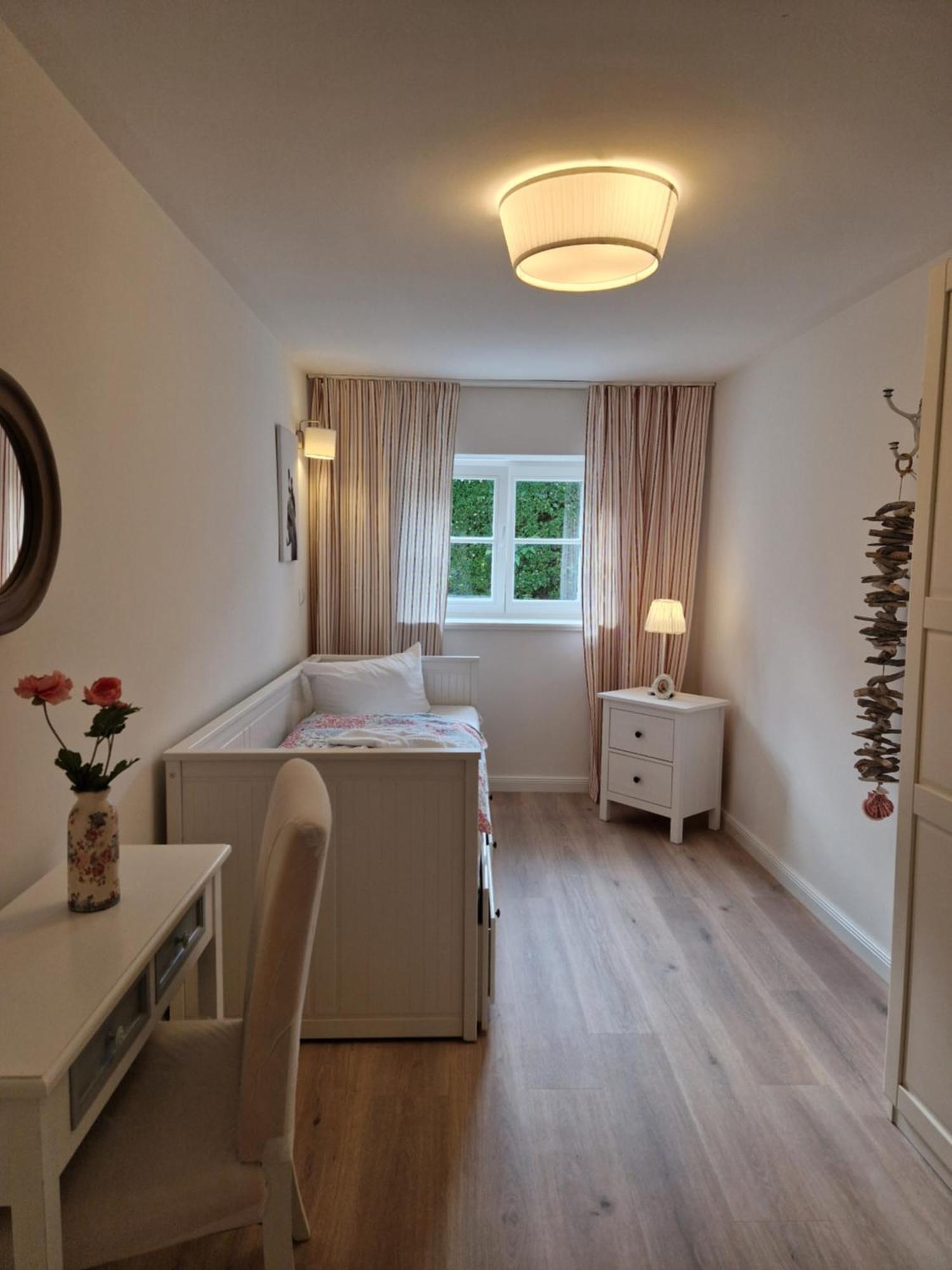 Ferienwohnung Duene Mit Kamin Und 2 Baedern In Boltenhagen ภายนอก รูปภาพ